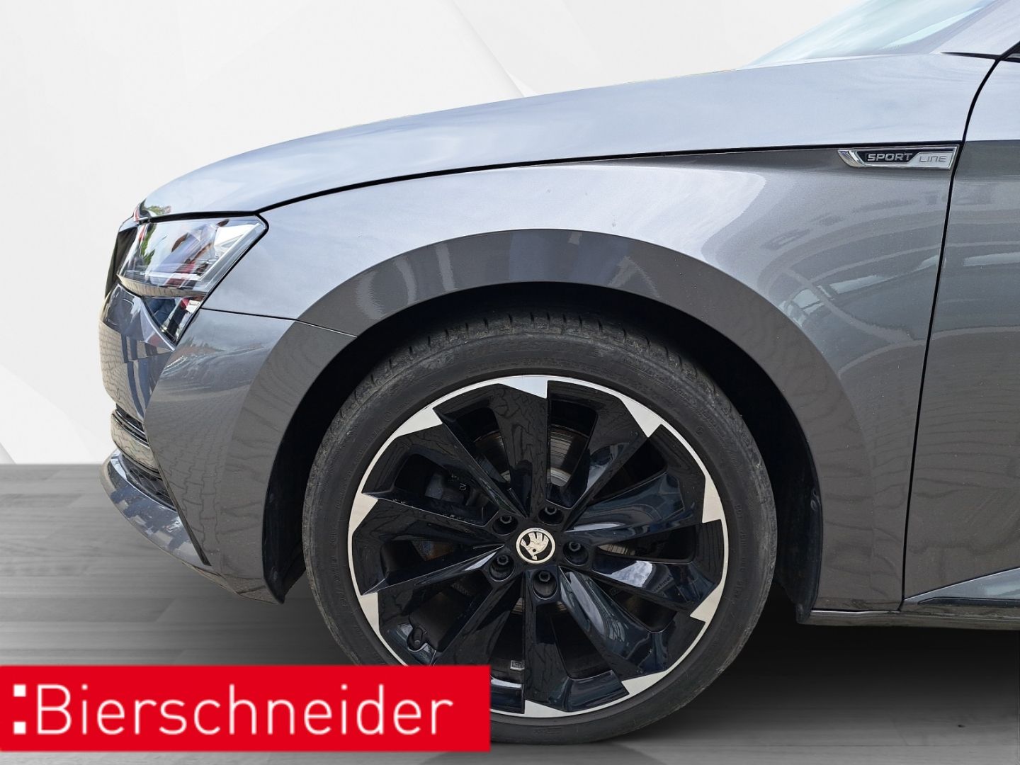 Skoda Superb Combi 2.0 TDI DSG Sportline VIRTUAL 19 LE imagem 3