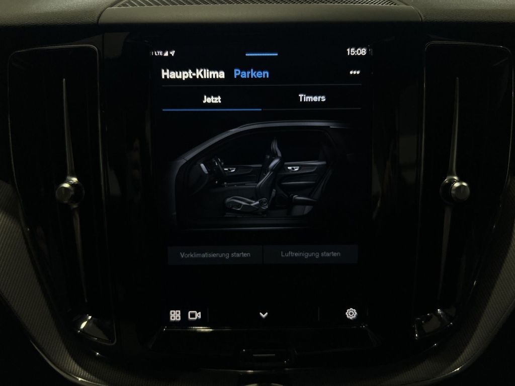 Volvo XC60 T6 R-Design Recharge AWD ACC AHK 360° LED