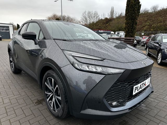 Toyota C-HR  2.0-l-VVT-i Team Deutschland