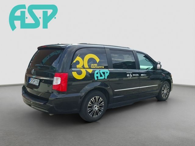 Fahrzeugabbildung Chrysler Voyager S Paravan Rollstuhlumbau