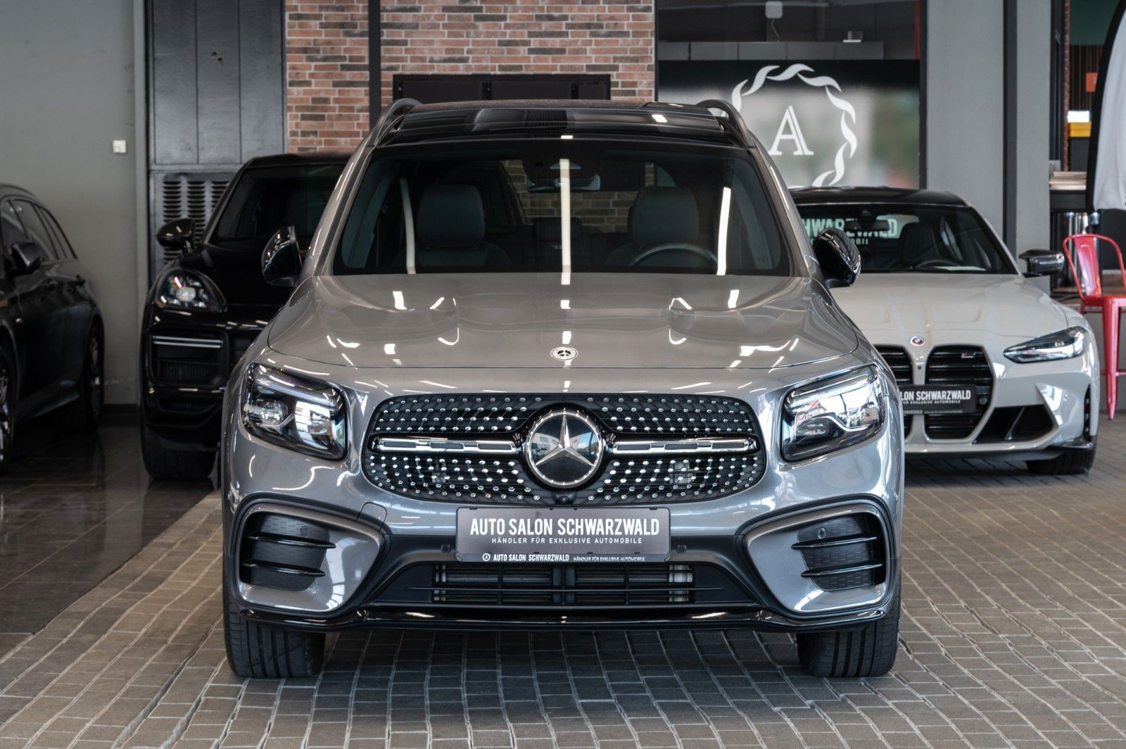 Mercedes-Benz GLB250 4M AMG-LINE NIGHT PANO AHK 360° MEMORY foto 5