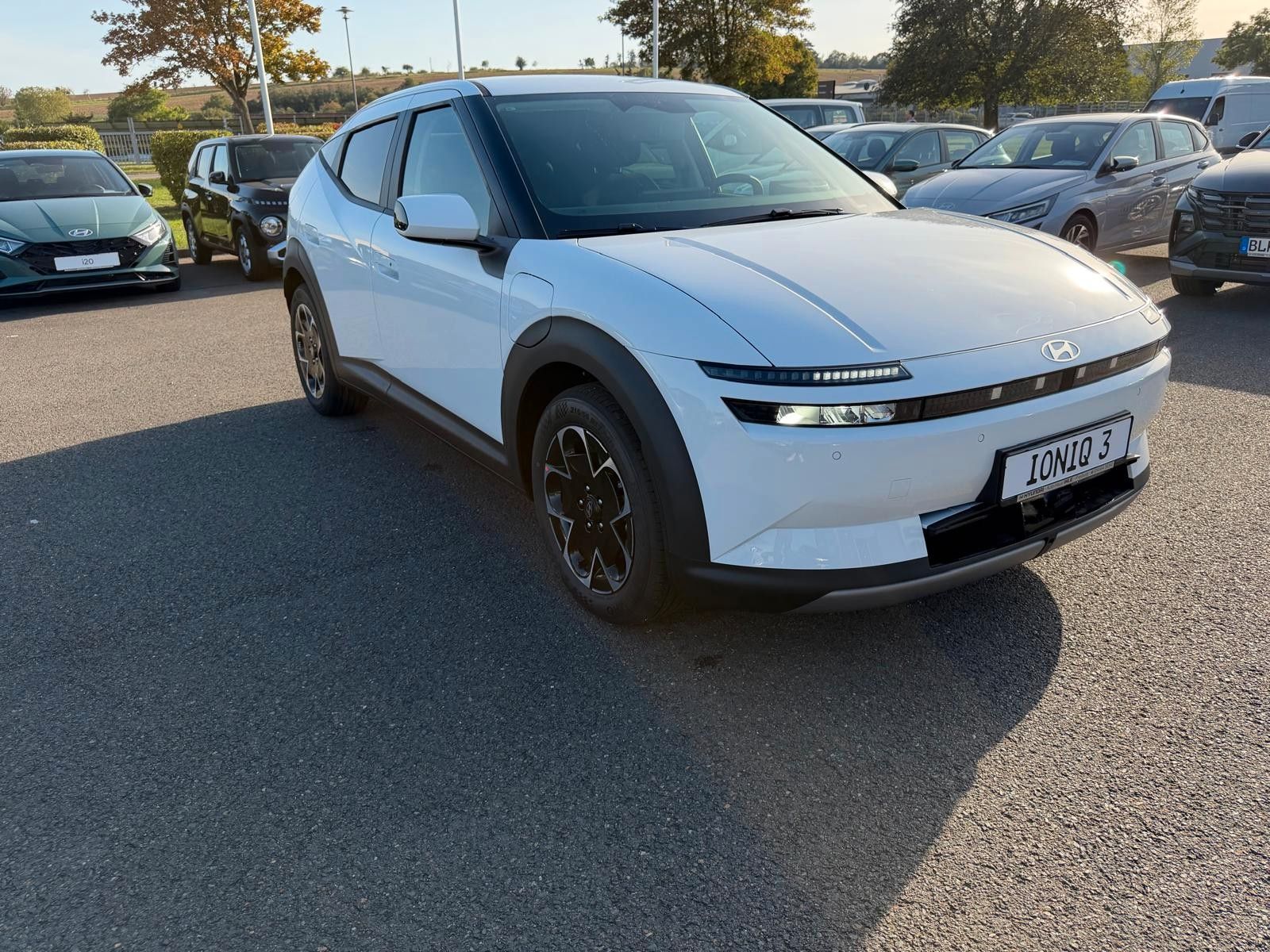 Hyundai IONIQ 3 42kWh 108kW Trend Frontantrieb imagem 2