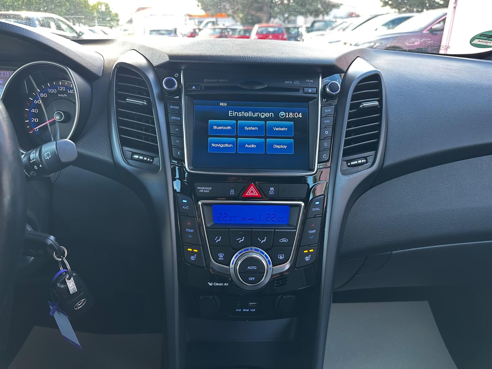 Hyundai i30 blue Passion Plus "KAMERA"NAVI"SHZ"LHZ"