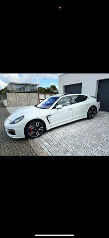 Porsche Panamera Turbo EXECUTIVE / Reifen ...