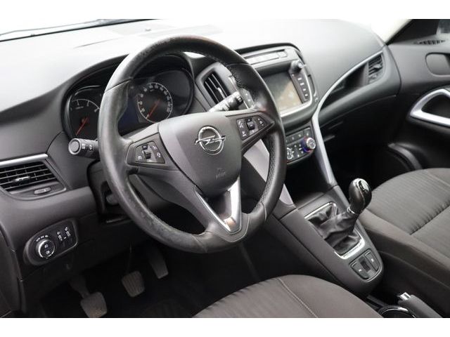 Fahrzeugabbildung Opel Zafira 1.4 Active