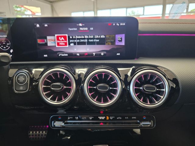 MERCEDES-BENZ CLA Shooting Brake — Foto 21