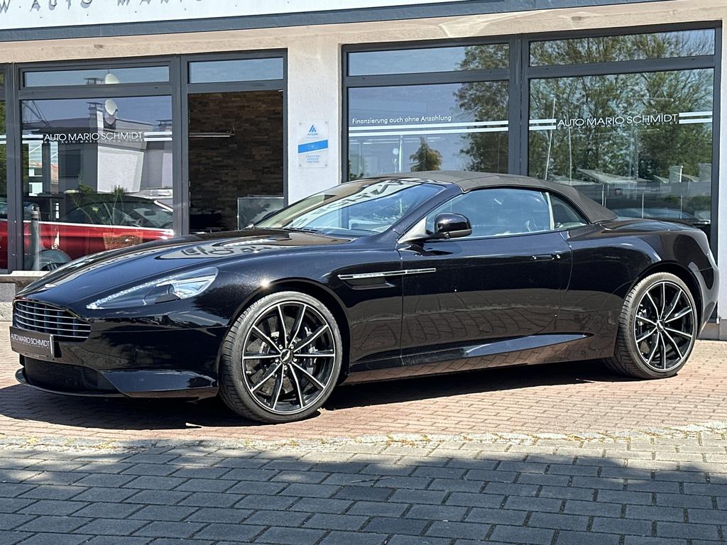Aston Martin DB9