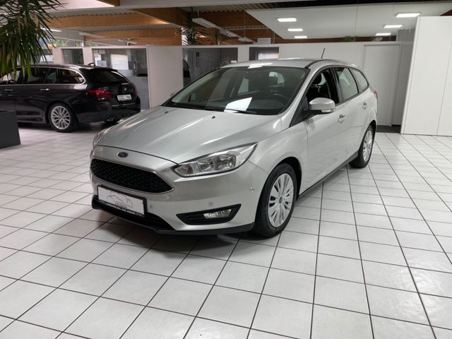 Ford Focus Turnier Business Navi PDC