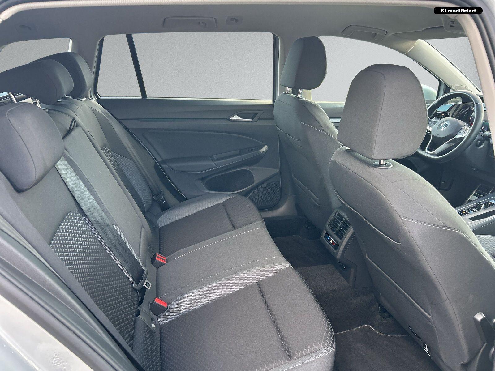 Volkswagen Golf VIII Variant 2.0 TDI Active DSG+LED+NAVI, миниатюра 11