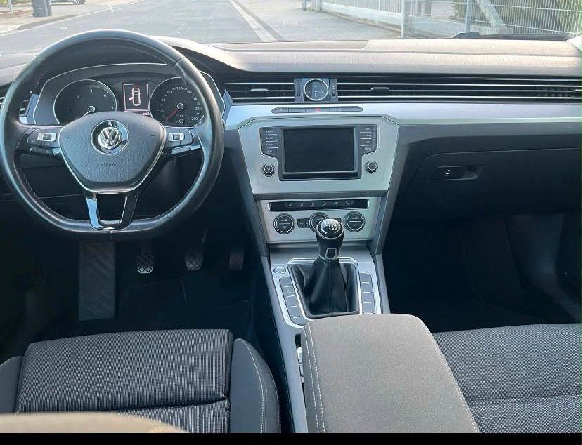 Volkswagen Passat 2015 — photo 7