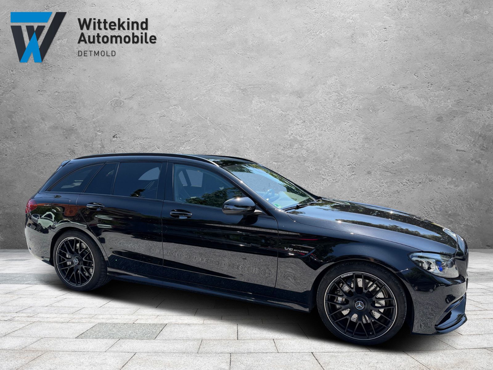 MERCEDES-BENZ C 63 AMG T -Unfallfrei/1. Hand/DB Garantie-