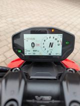 Ducati Streetfighter V2 - Carbon; sehr gepflegt - Offers matching your search criteria