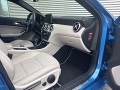Fahrzeugabbildung Mercedes-Benz A 180 Urban XENON AHK SHZ PDC GRA