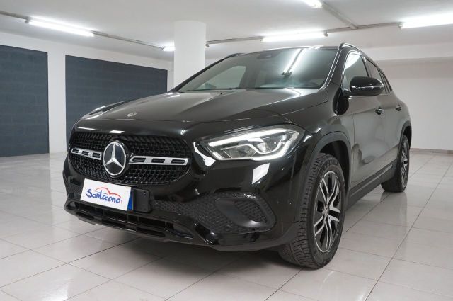 Mercedes-Benz Mercedes-benz GLA 180 GLA 180 d Automatic Sport 