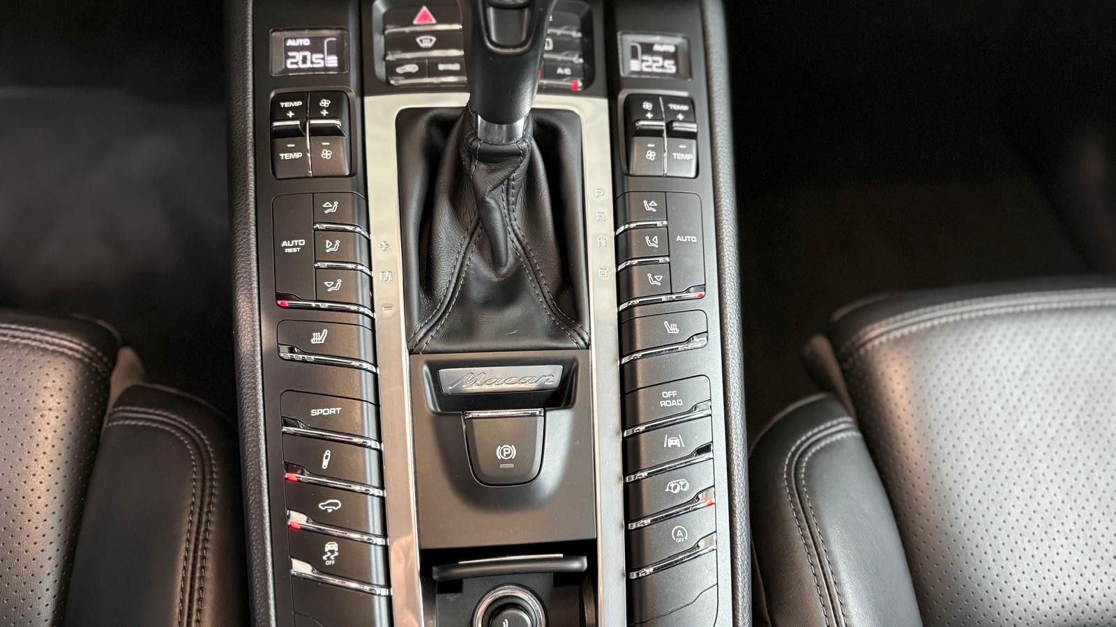 Fahrzeugabbildung Porsche Macan S Diesel/Panodach/21 Zoll Turbo/
