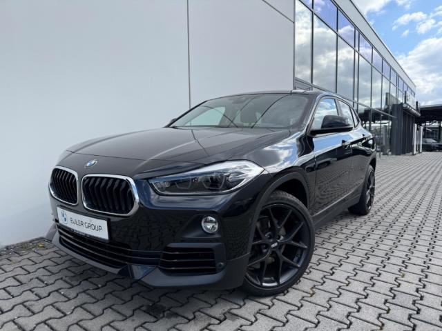 BMW X2 sDrive18iA HUD Navi LED El. Heckklappe Mehrzo