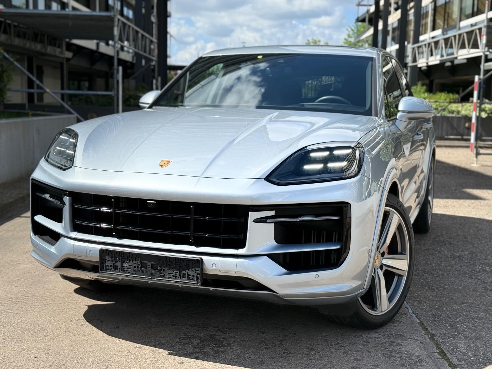 Porsche Cayenne Sport Design 22 HD-LED PASM PANO FULL