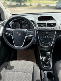 Bild 6 Opel Mokka Selection 1,6 - 1. Hand - 8-fach bereift