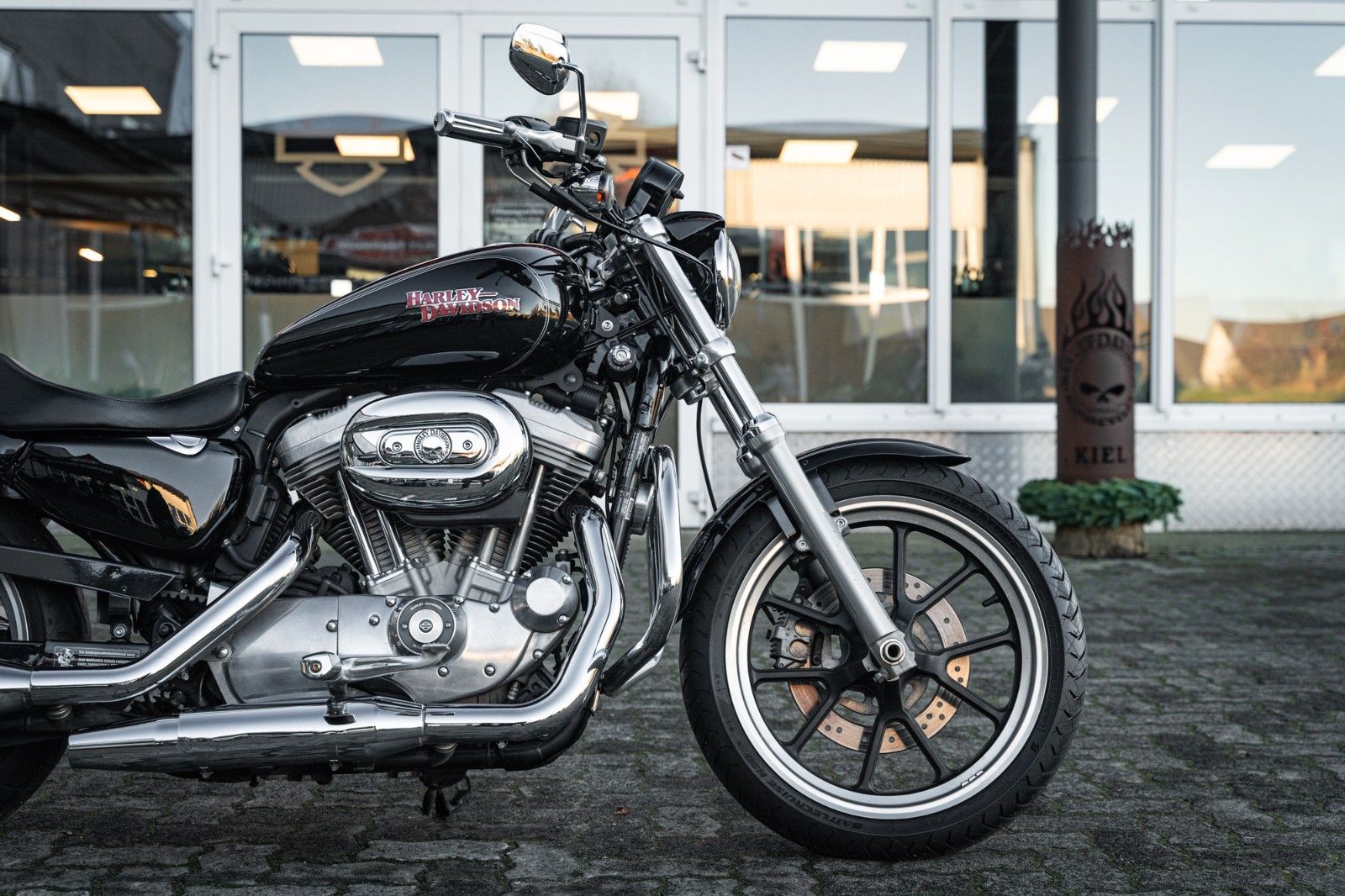 Fahrzeugabbildung Harley-Davidson XL883L SUPERLOW SPORTSTER