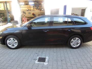 Skoda Octavia - 7