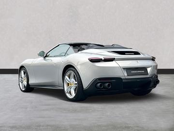 2024 Ferrari ROMA 照片 9