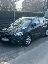 BMW 216i Active Tourer  TÜV 2027  gepfle... - BMW 216 von privat