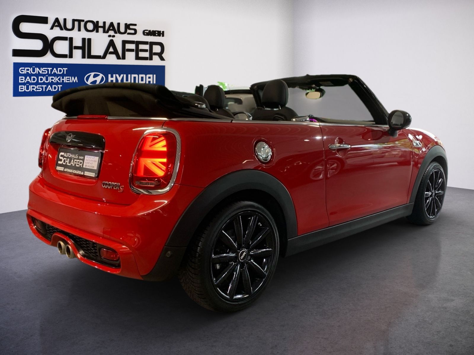 Fahrzeugabbildung MINI Cooper S Cabrio Navi LED Kamera