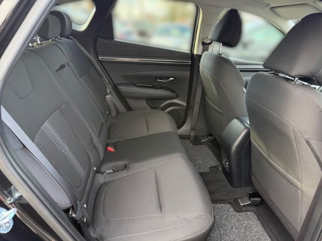 Fahrzeugabbildung Hyundai Tucson Trend Plug-In Hybrid 4WD +KLIMA+LED+PDC+U