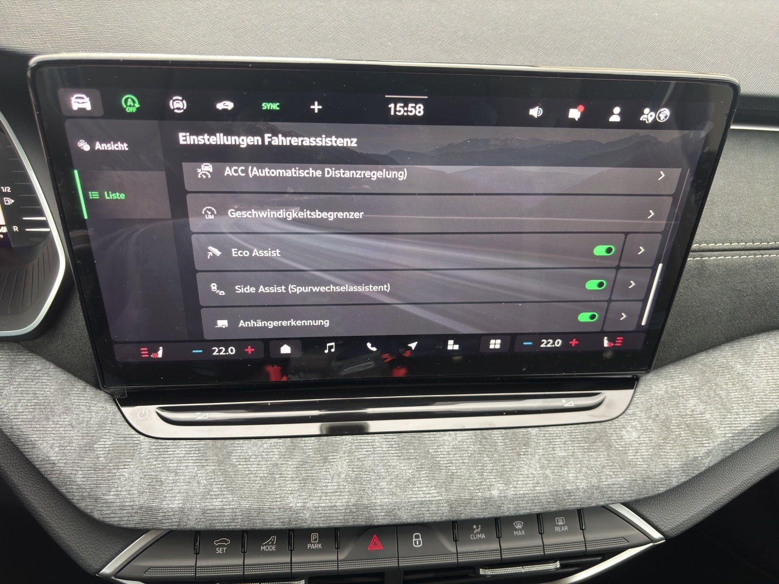 Fahrzeugabbildung SKODA Octavia Combi Selection 1,5 TSI mHEV 110 kW DSG