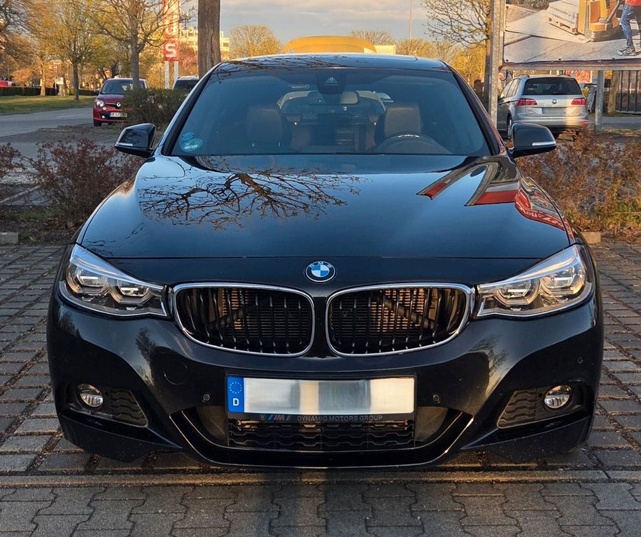 Image of BMW 320