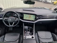 Fahrzeugabbildung Volkswagen Touareg Elegance 4Motion eHybrid Navi LED Leder