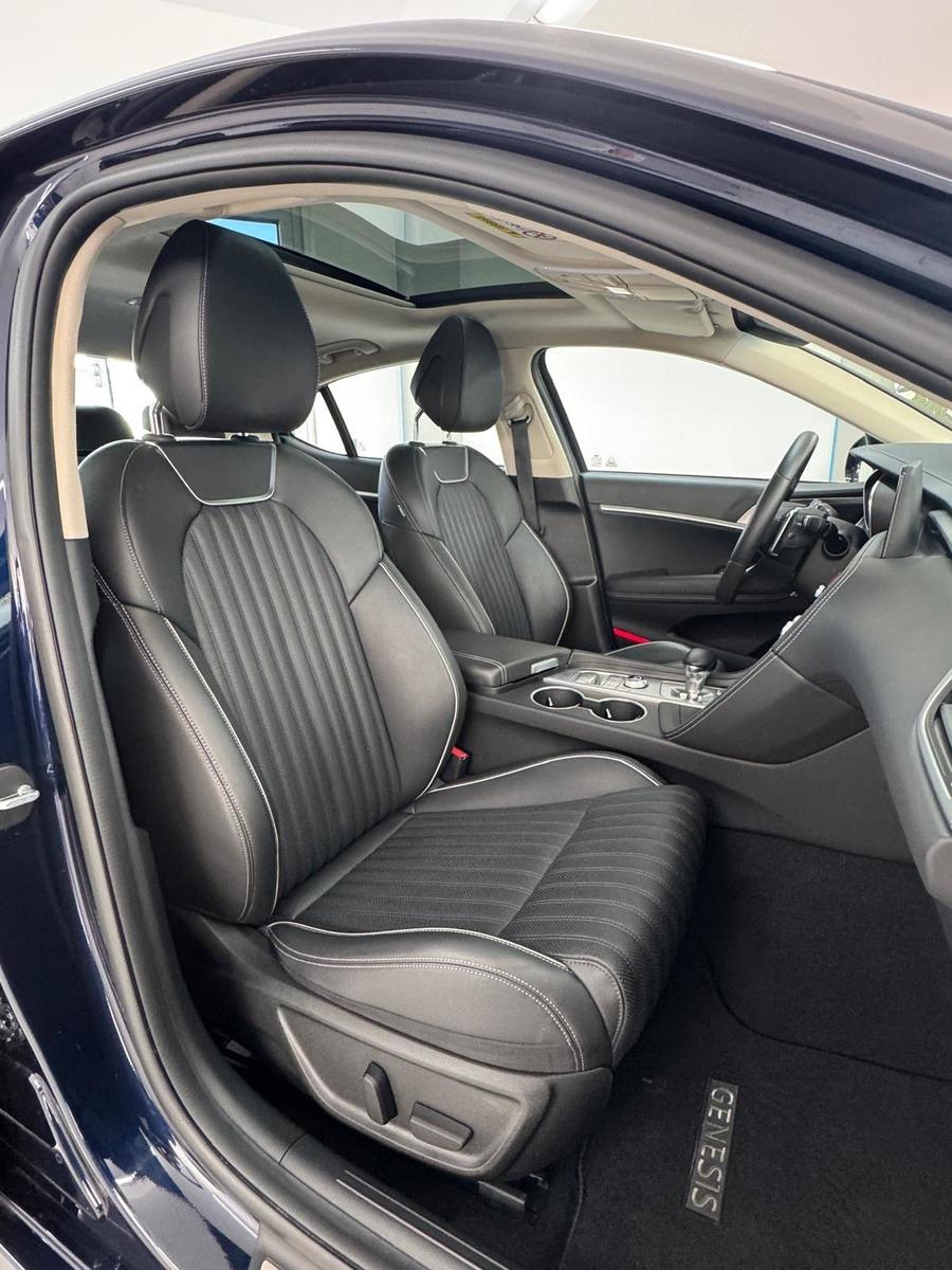 Genesis G70 AWD PANO LEDER SPUR TOTW KAMERA NETTO 27.000