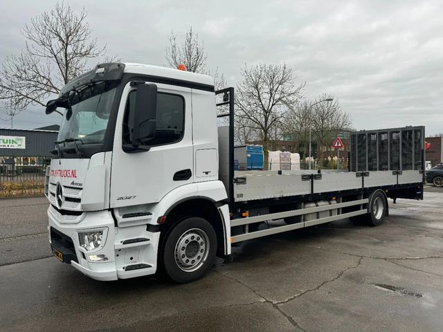 Mercedes-Benz 2027 4X2 DHOLLANDIA 3000 KG EURO 6 + WINCH TÜV T