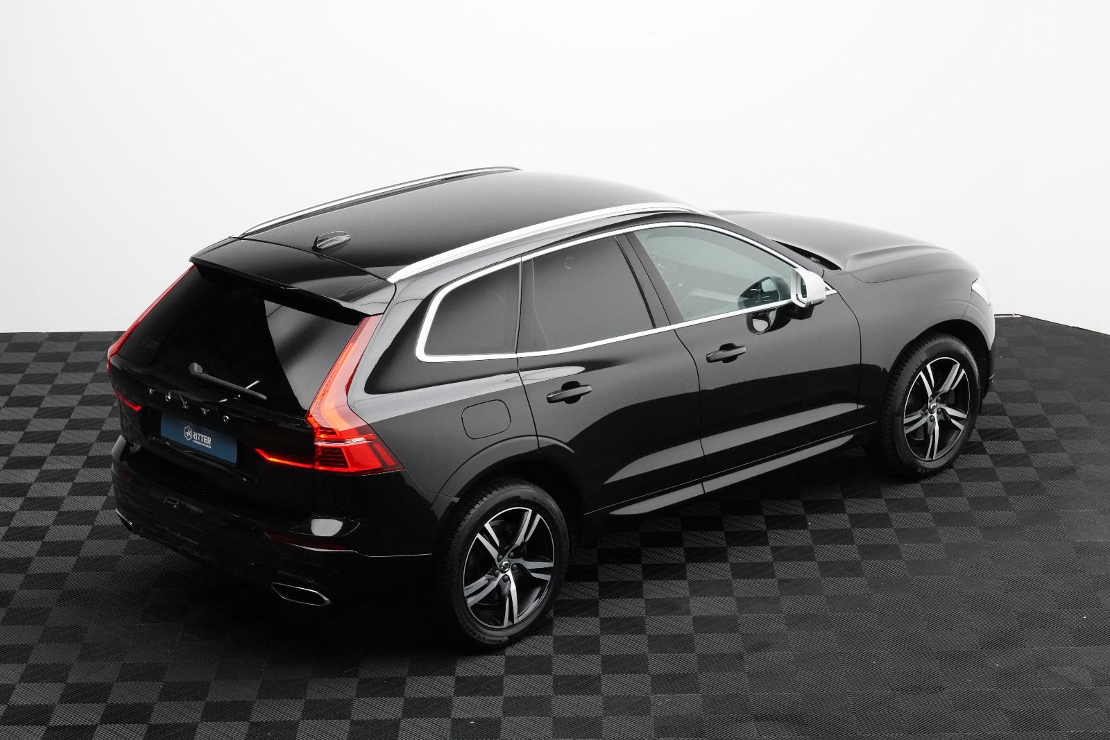 Volvo XC60 2.0 R-Design SHZ CarPlay Keyless PDC GRA