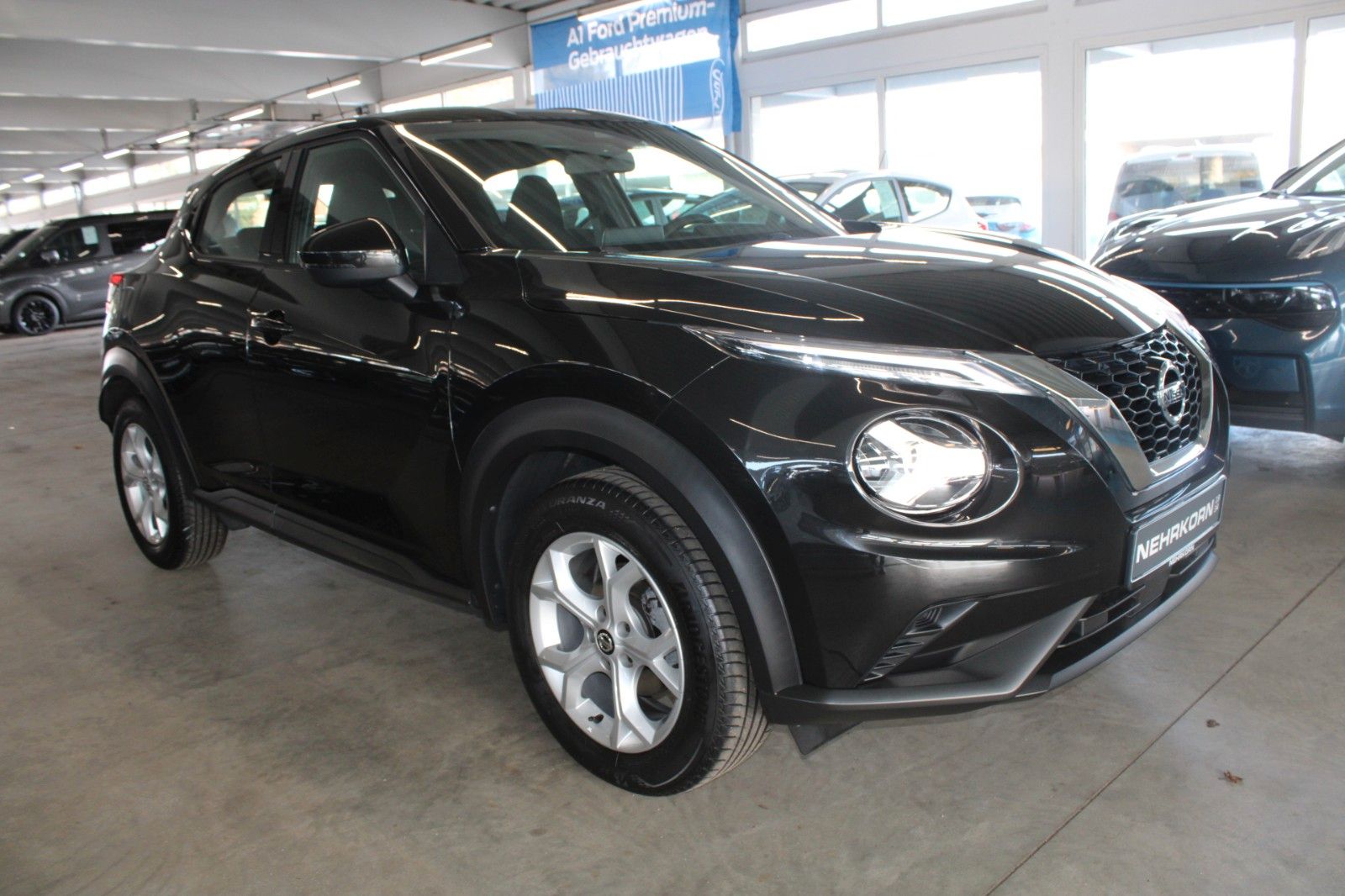 Fahrzeugabbildung Nissan JUKE ACENTA DAB NAVI LED Kamera SHZ aus 1.Hand