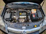 Opel Astra 2.0 Turbo 147kW Leder, 18 Zoll, TÜV Neu  - Opel Astra: Cabrio, 2.2