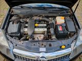 Opel Astra 2.0 Turbo 147kW Leder, 18 Zoll, TÜV Neu  - Opel Astra mit Benzin-Antrieb: Cabrio, 2.2
