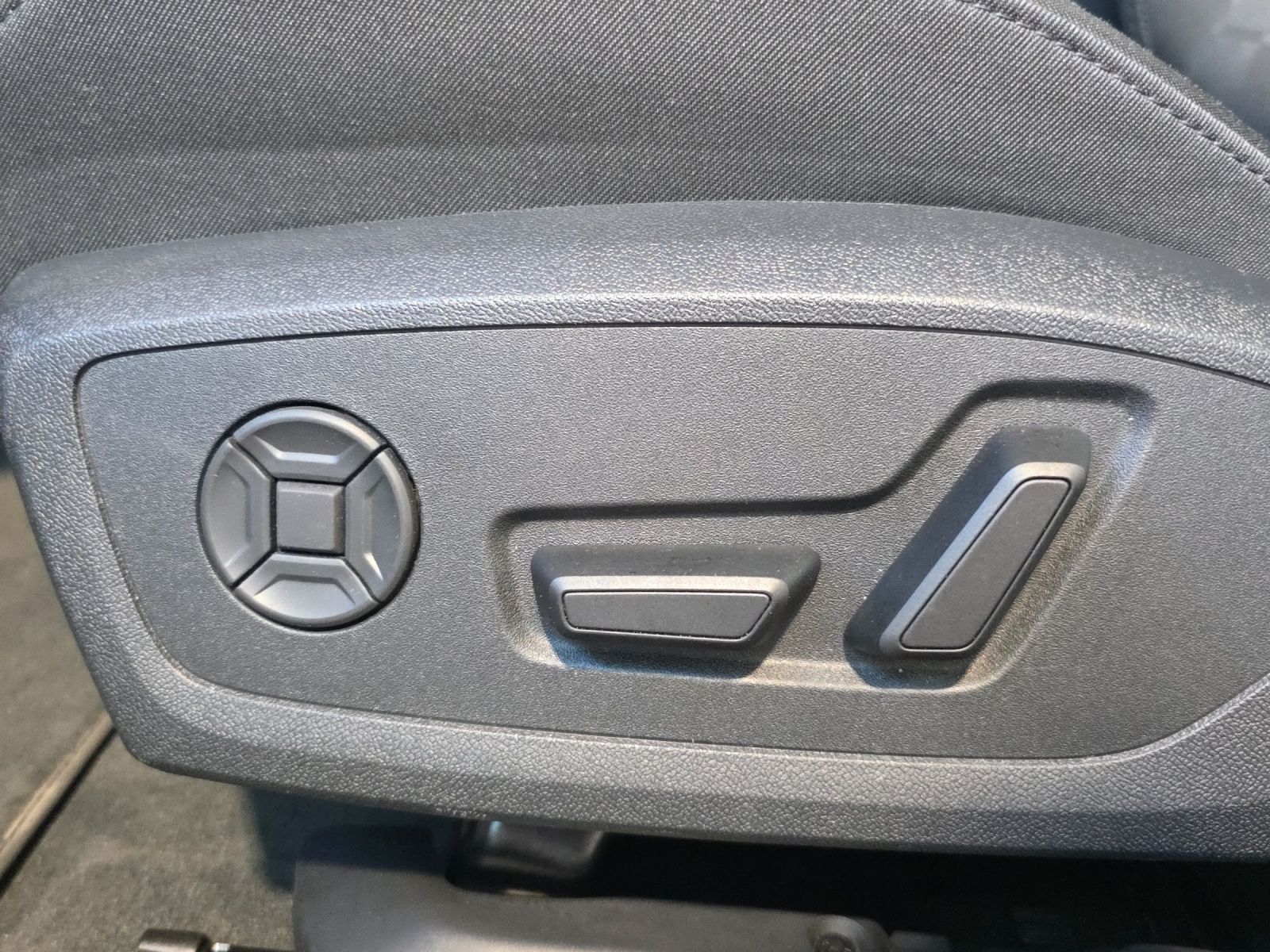 Audi A6 - Bild 18
