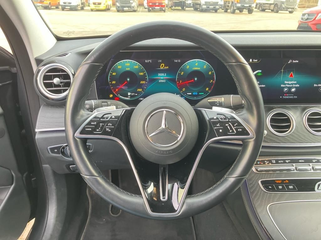 Fahrzeugabbildung Mercedes-Benz E 450 T 4M AMG*HUD*AHZV*DISTR*MEMORY*K-GO*360°