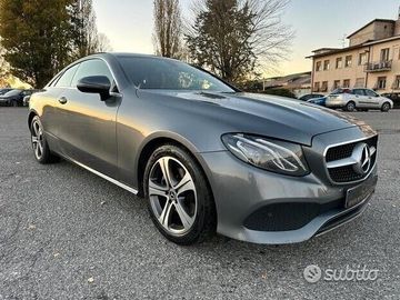 Mercedes E 220 - 1