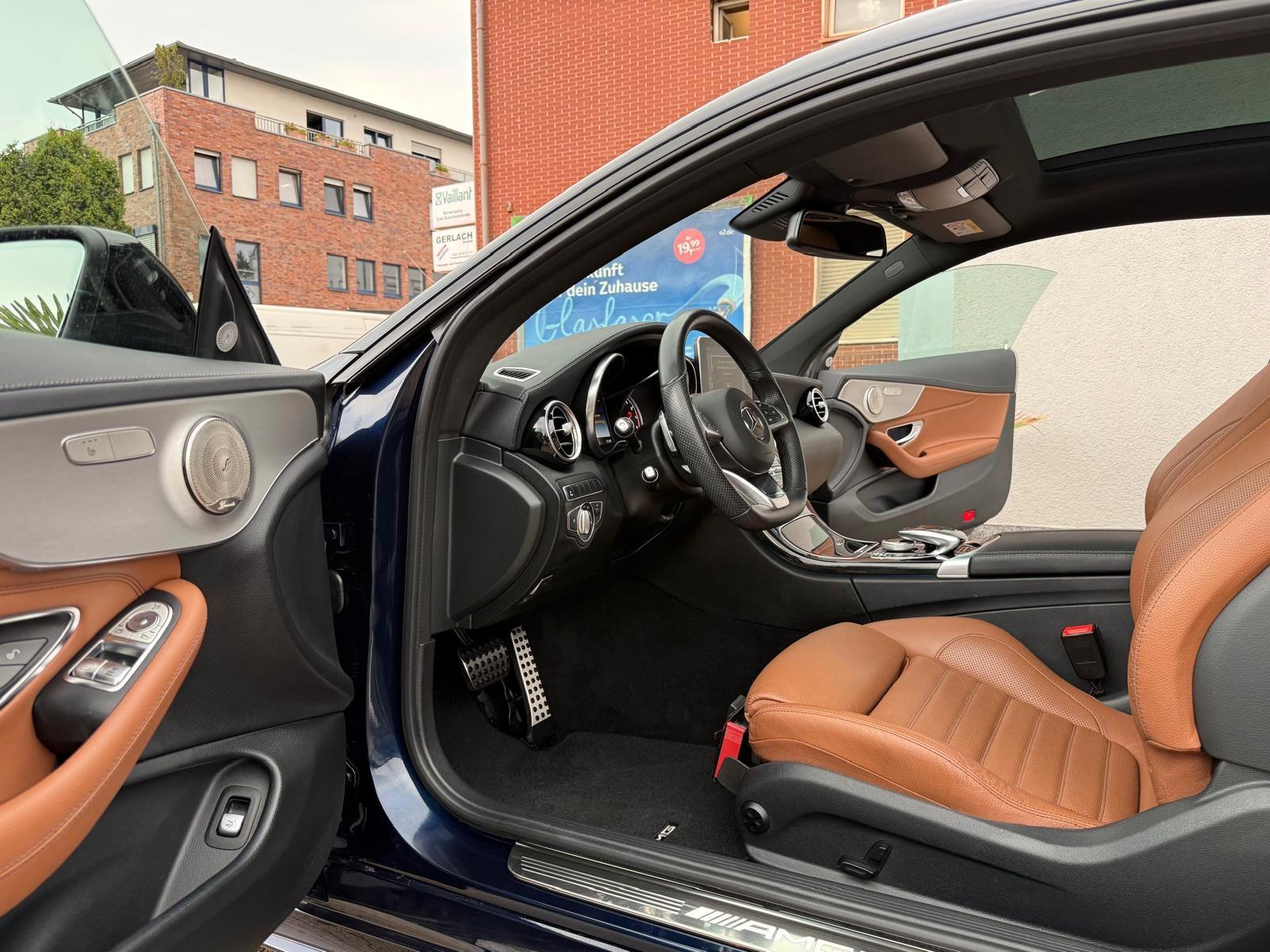 Mercedes-Benz C 43 AMG C Coupe 4Matic *Panorama*Kamera*LED*