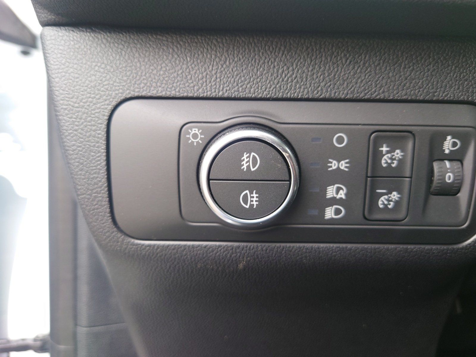 Fahrzeugabbildung Ford Kuga Titanium FHEV