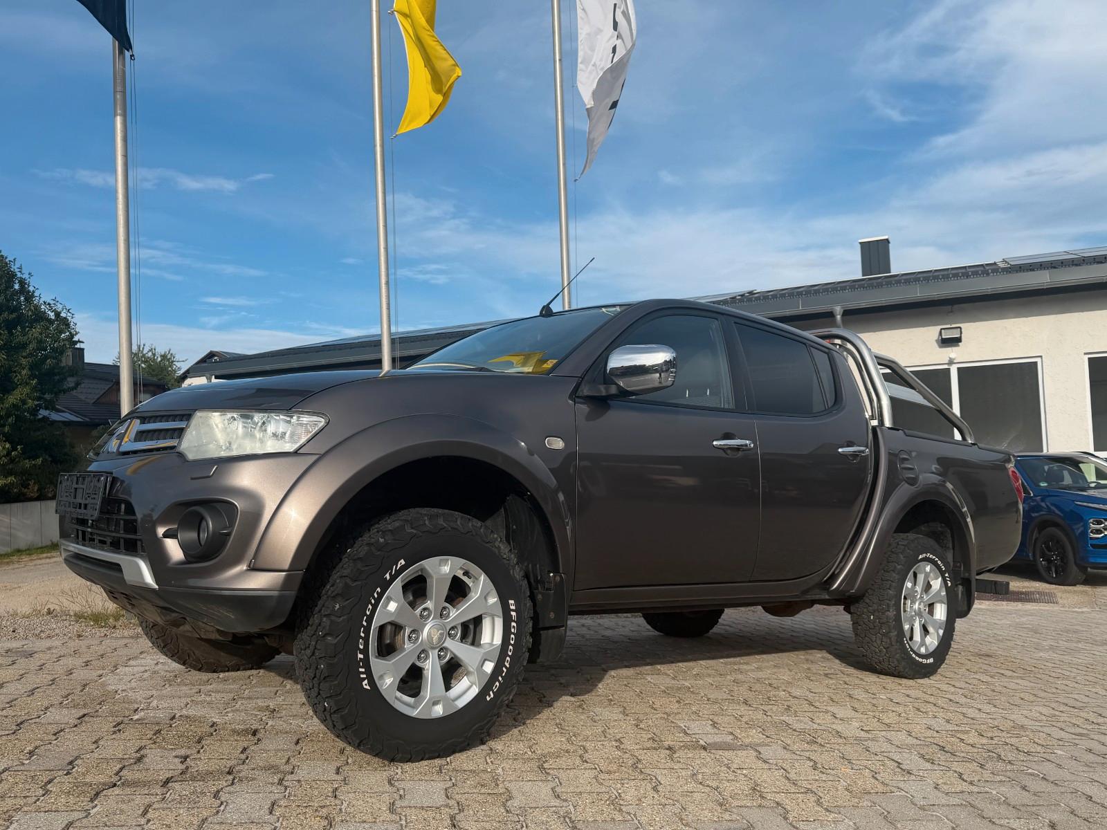 Mitsubishi L 200 Plus Doppelkabine 4WD AHK