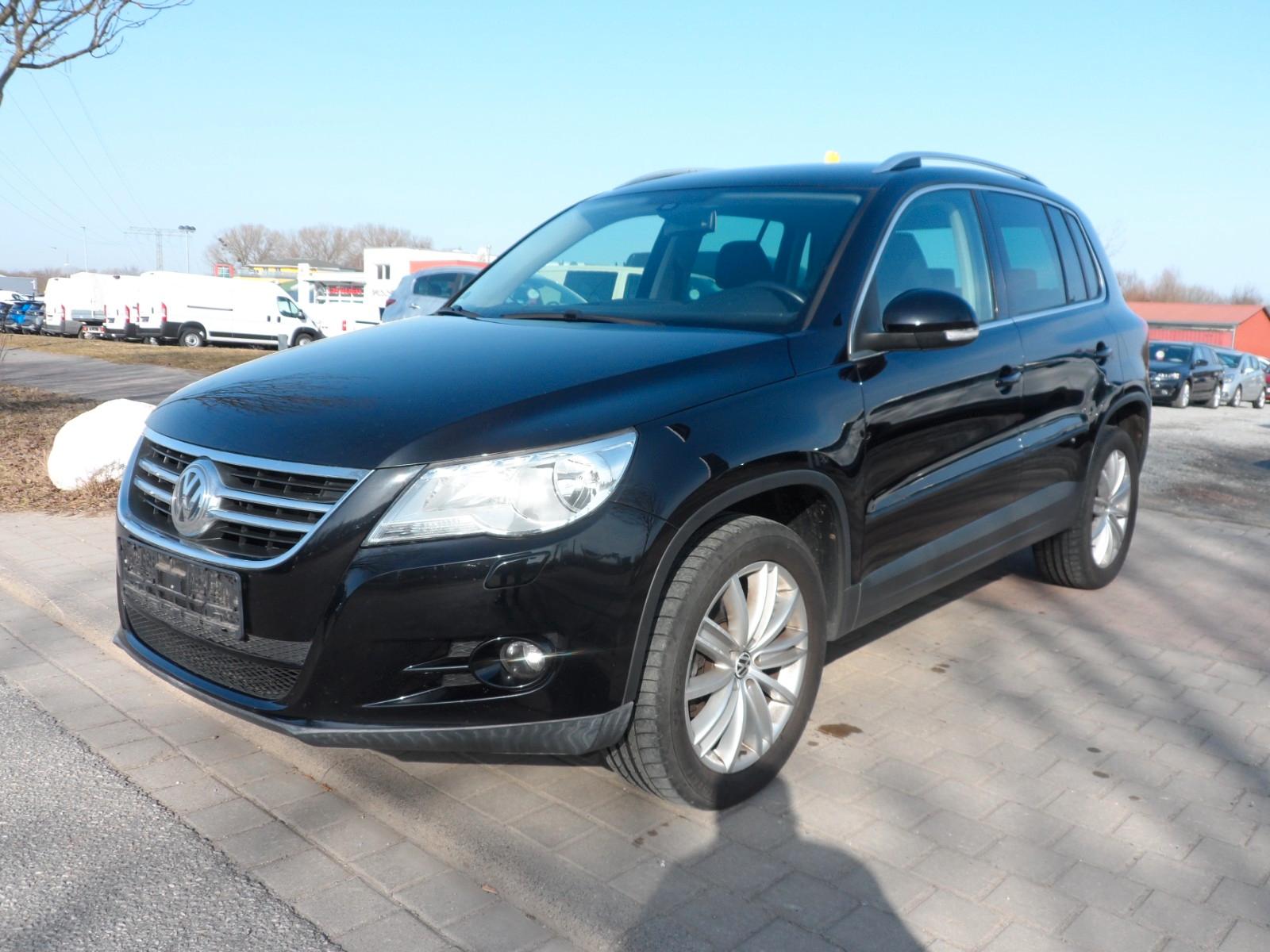 Volkswagen Tiguan Sport & Style 4Motion TÜV & Service NEU