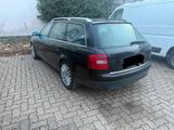 Audi a6.   Benzin.  2.8. V6 - Audi A6 aus 2001: Kombi