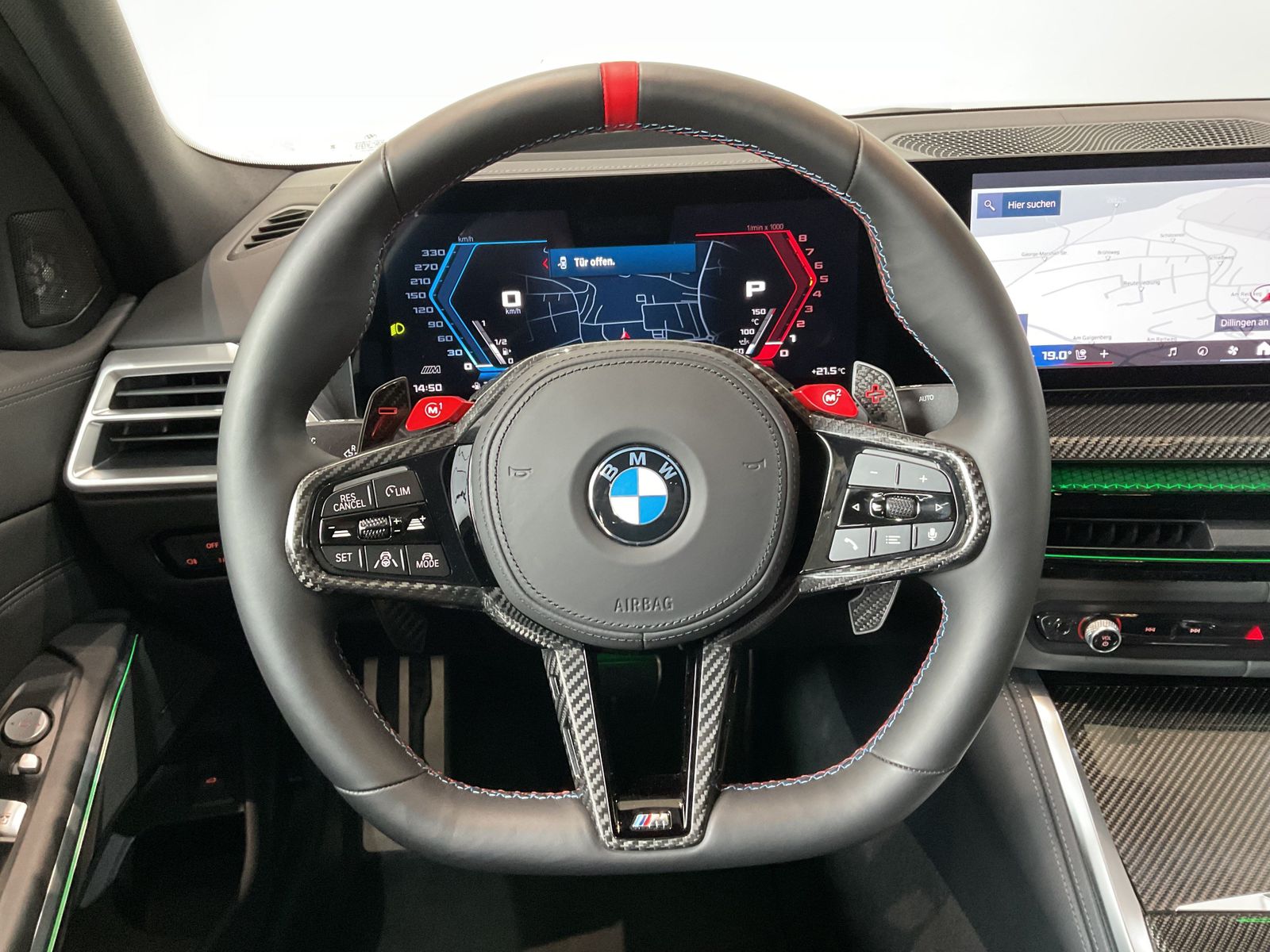 Fahrzeugabbildung BMW M3 Competition | M Carbon-Keramik-Bremse | Schal