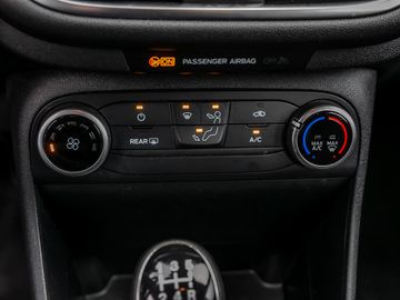 Ford Fiesta Cool & Connect Exklusiv-Easy-Driverpaket