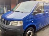 Volkswagen T5 Transporter Kasten-Kombi Kasten - VW T5 Transporter von 2008