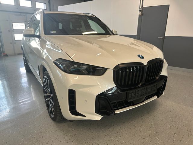 BMW X5 50e xDr M Sport AHK/PANO/STZHZ-BL/HUD/HK/SOFT