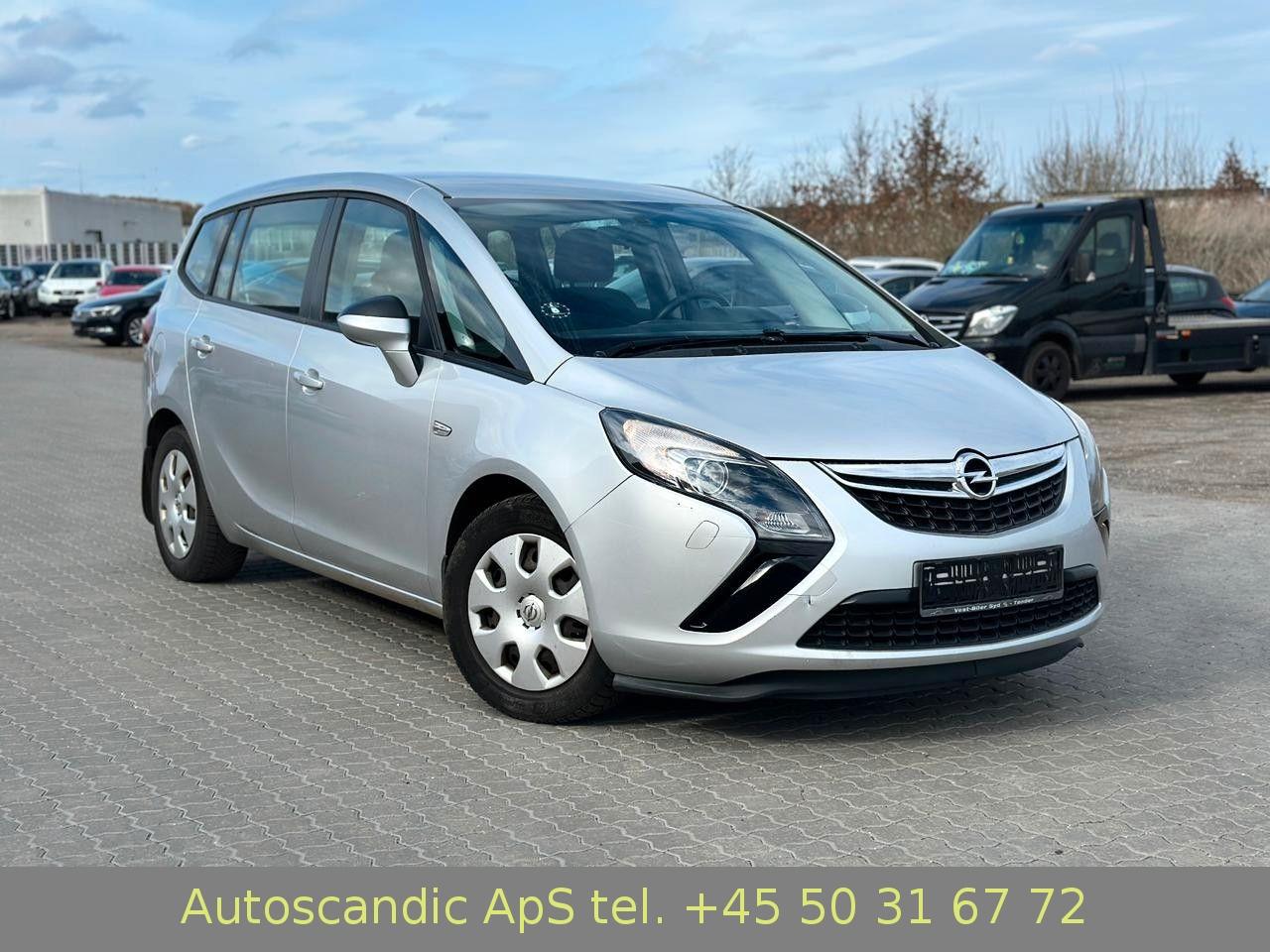 Opel Zafira C Tourer Selection